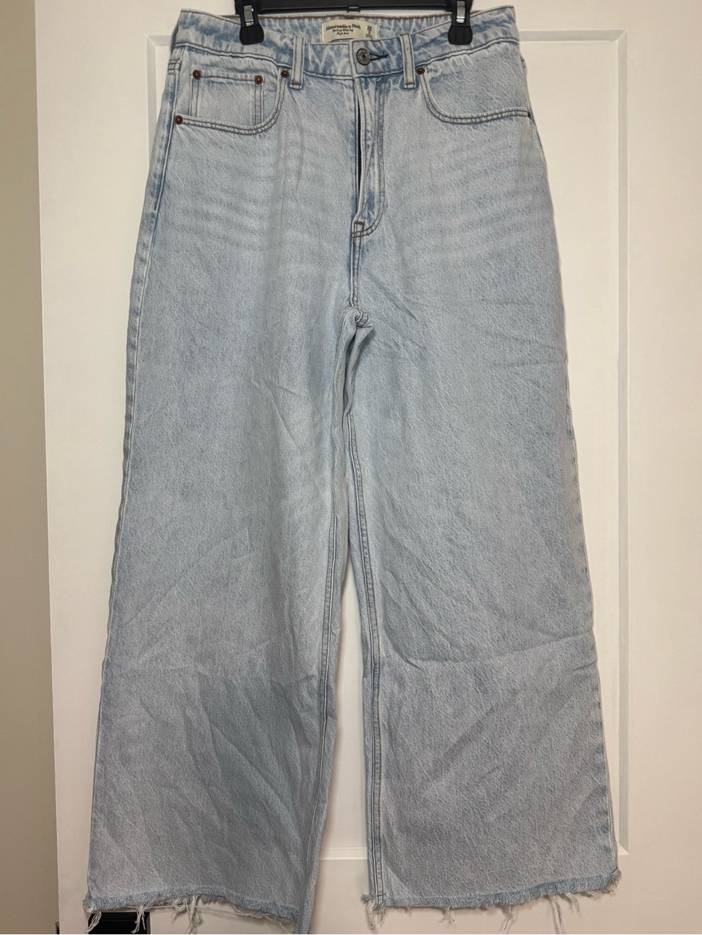 Abercrombie & Fitch The Crop Wide Leg High Rise Jeans Size 26 Women’s